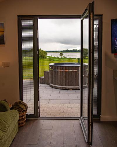 Lough Beg Glamping - last minute hotel in New Ferry