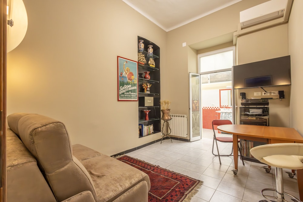 De Angelis Central House — San Remo — photo 3