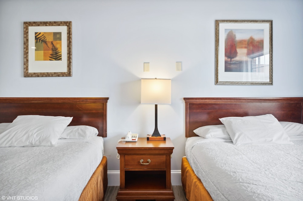 My Hometown Inn - photo 15