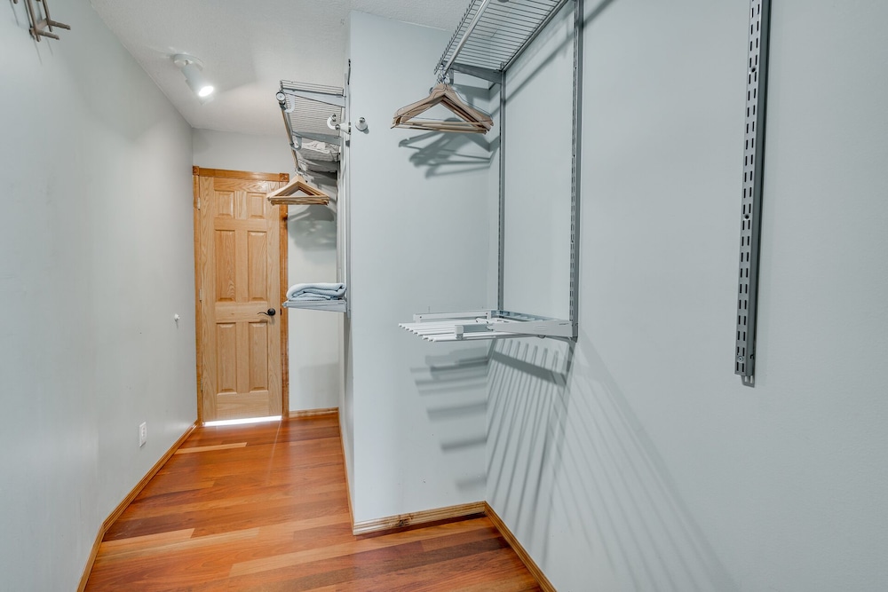 Manor on the River Whole House - photo 4