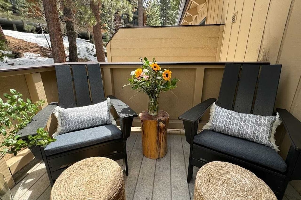 Tahoe Dreamin by Avantstay Central Location - photo 27