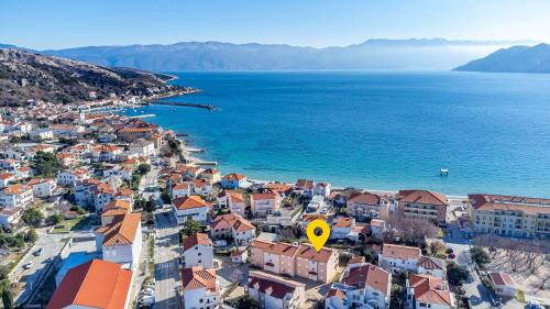 Luxuriöses Apartment 100 Meter Strand — 4-Star Luxury Hotel in Baska, Croatia