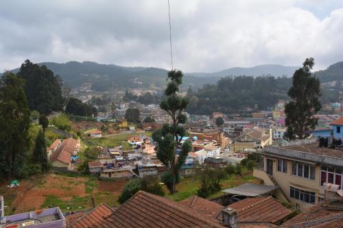Hotel Blue Hills International in Ooty, India