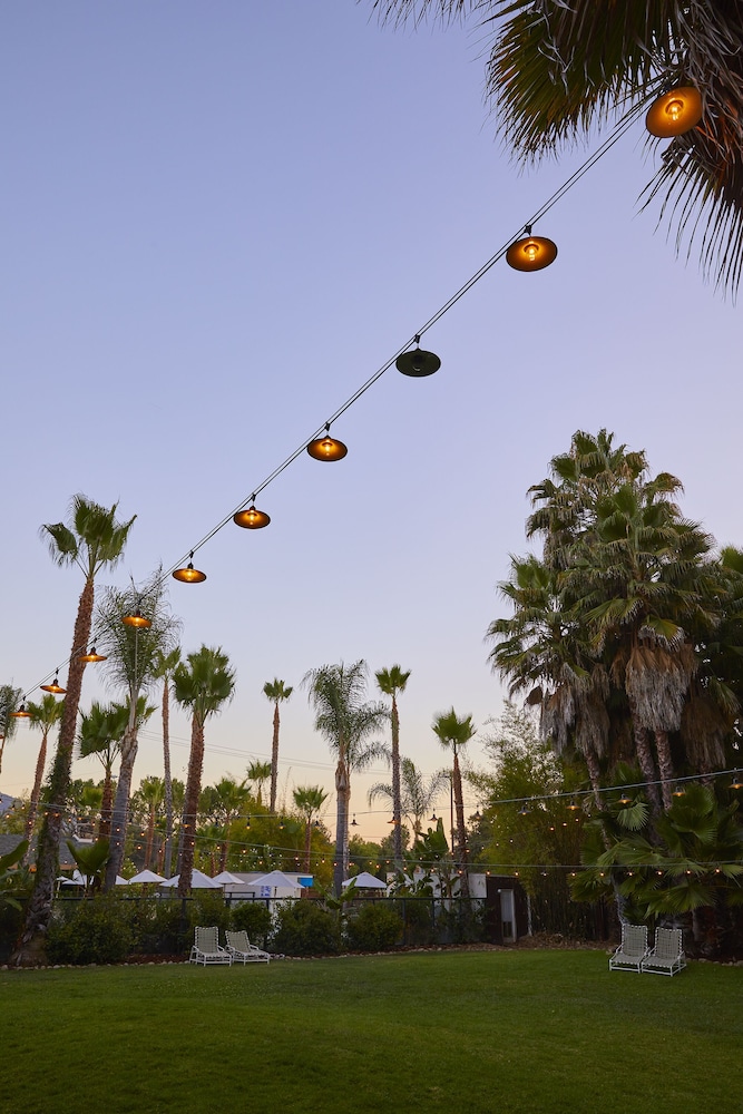 The Capri Hotel - photo 18
