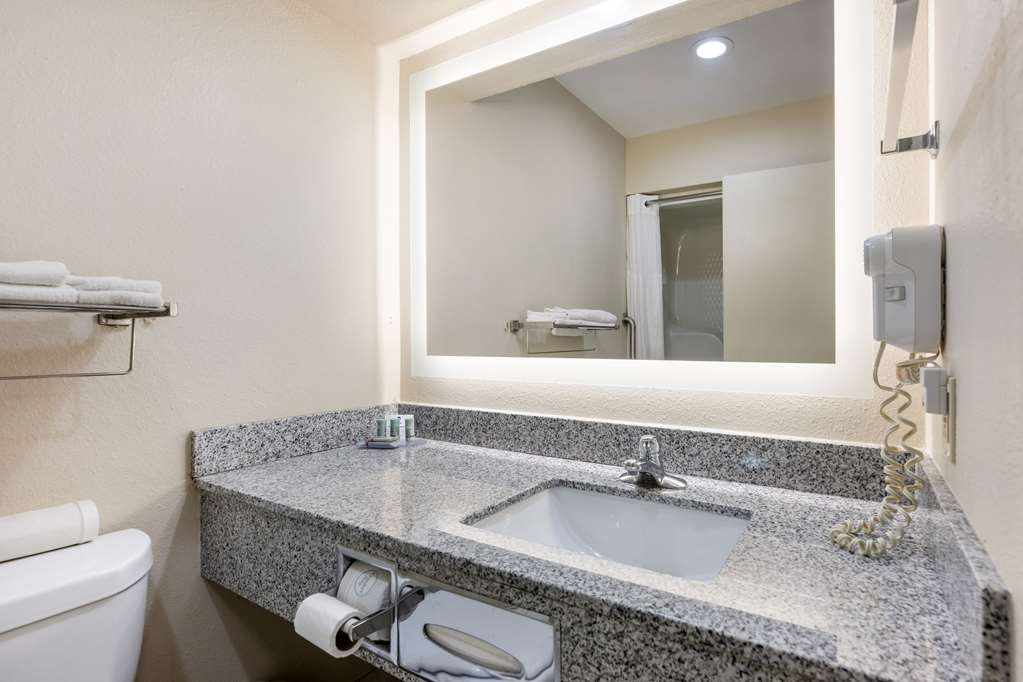 Best Western Post Inn - photo 33
