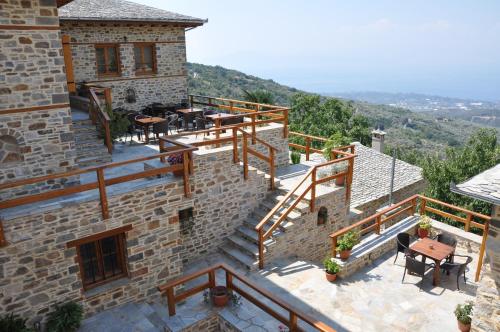 Archontiko Koti - carbon neutral hotel in Unknown City