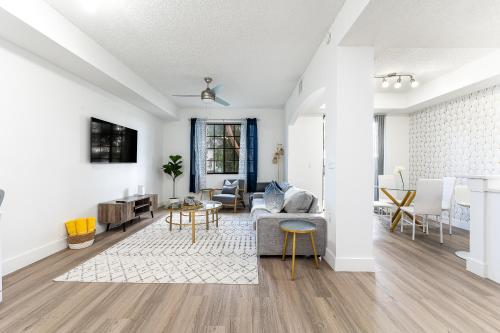 Newly Renovated Delray Beach Townhome — 4-Star Luxury Hotel in Delray Beach, United States