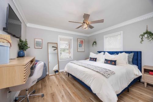 Lake Oliver Cottage — 4-Star Luxury Hotel in Columbus, United States