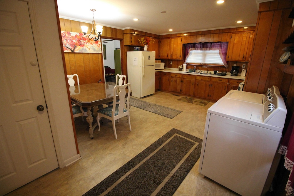 Tazmania Properties - photo 24