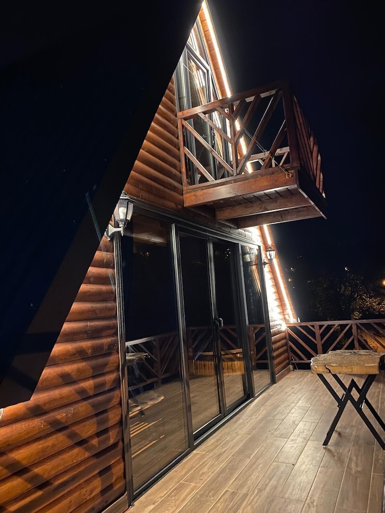 Ayderan Suit Bungalov — Pazar