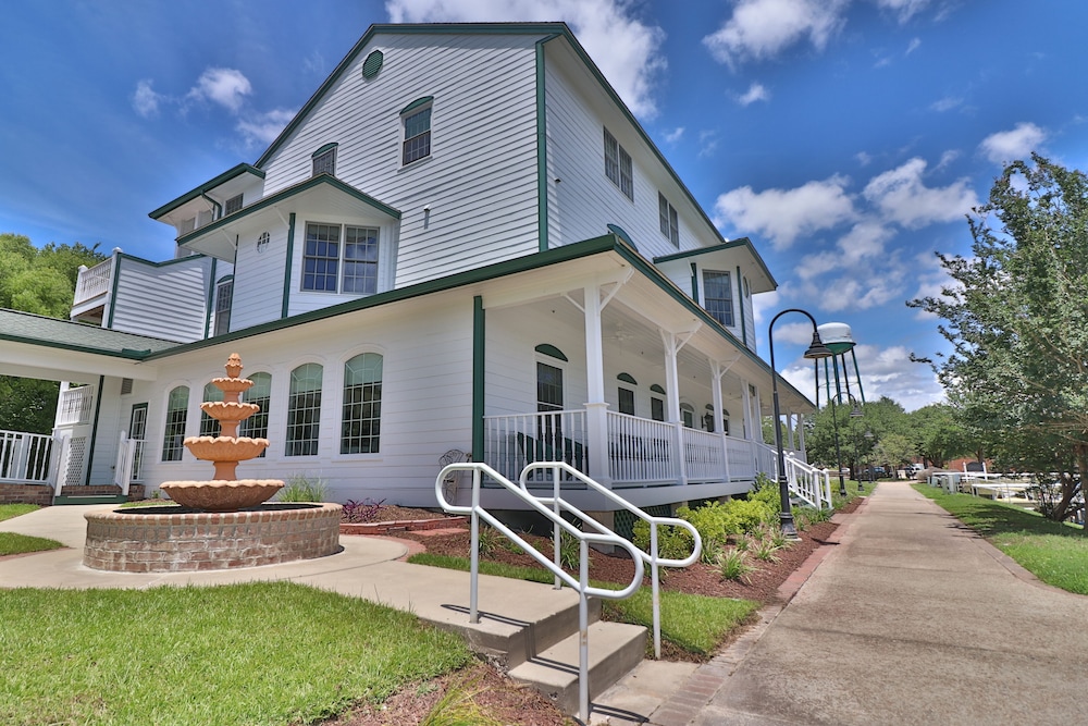 The Cypress Inn Bed & Breakfast - photo 103