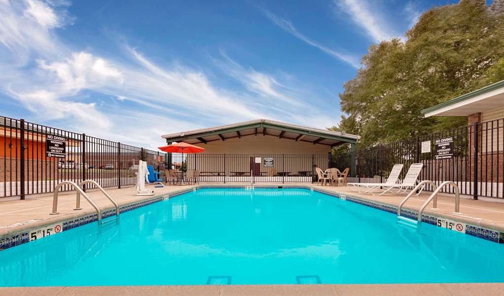 Super 8 by Wyndham Siloam Springs - photo 5