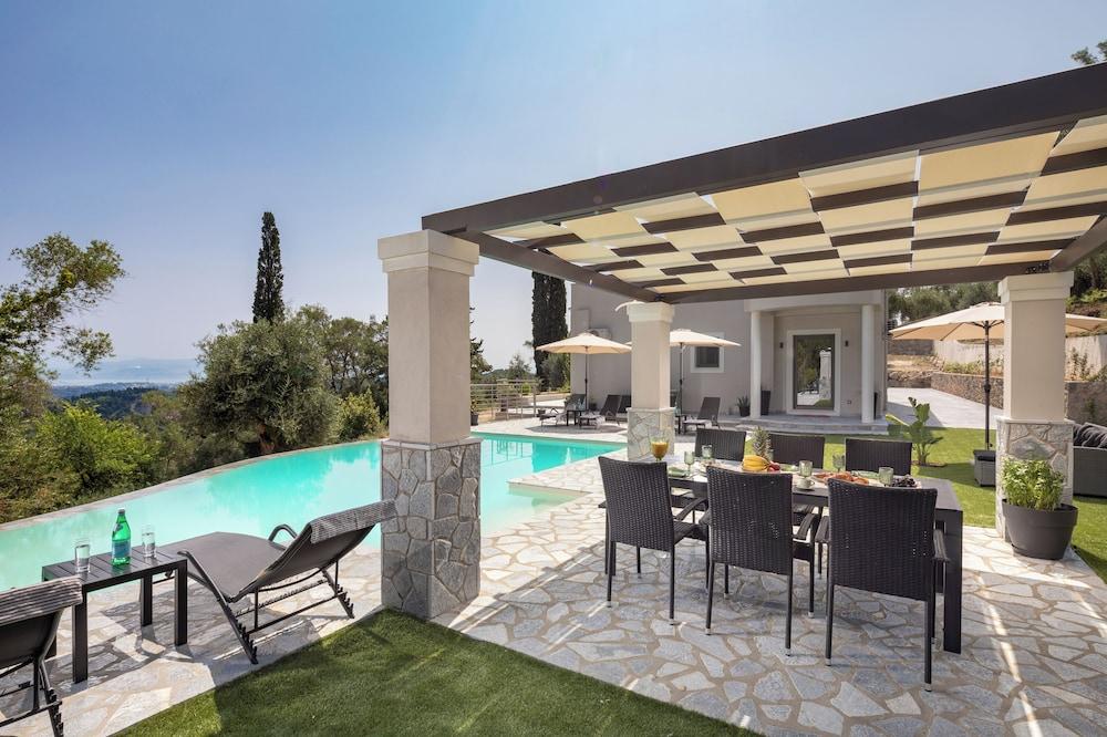 Villa Tolena by Marilena Pagkrati — 4-Star Luxury Hotel in Corfu, Greece