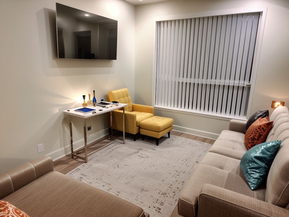 Urban Chic Apart Hotels in Central LA - photo 47