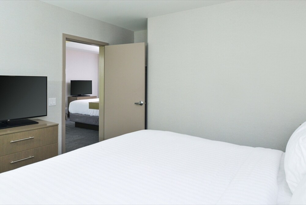 Holiday Inn Express & Suites Shippensburg by IHG - photo 24