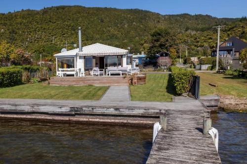 Classic Rotoiti Lakefront in Unknown City, New Zealand