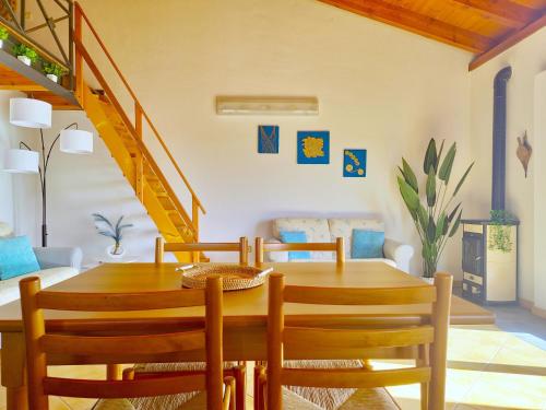 Mikè House Appartamento con balcone a Sos Alinos — 4-Star Luxury Hotel in Orosei, Italy