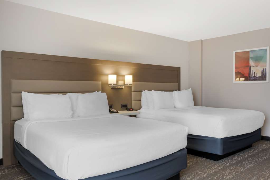 Best Western Plus Sparks Reno Hotel - photo 10