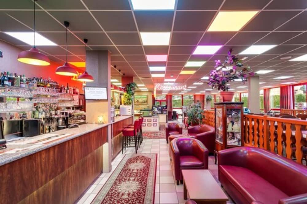 Hôtel Siatel Chateaufarine in Besancon, France