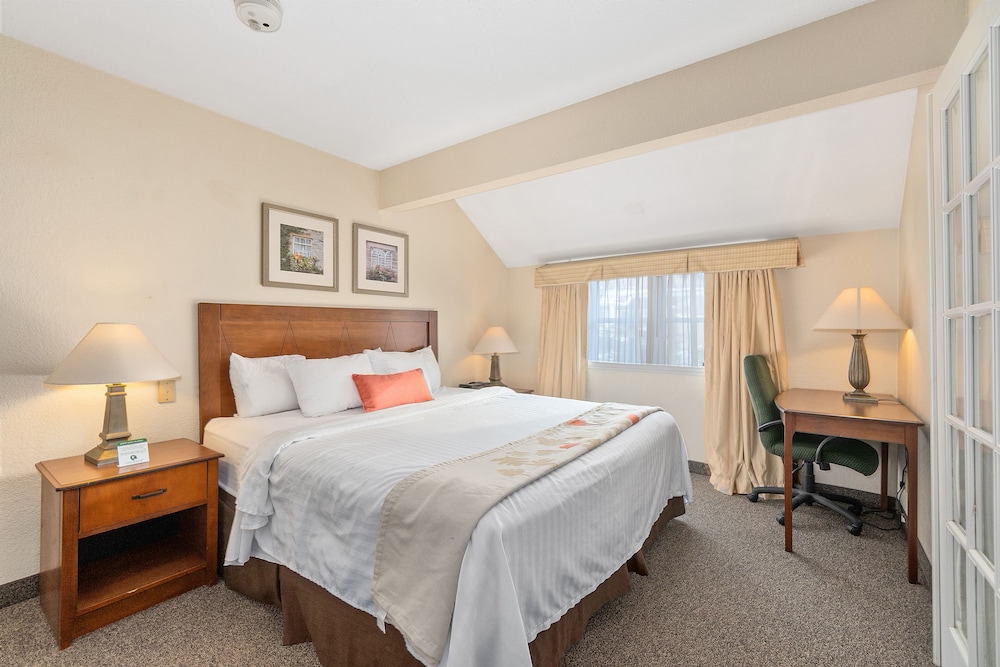 Residences at Daniel Webster - photo 10