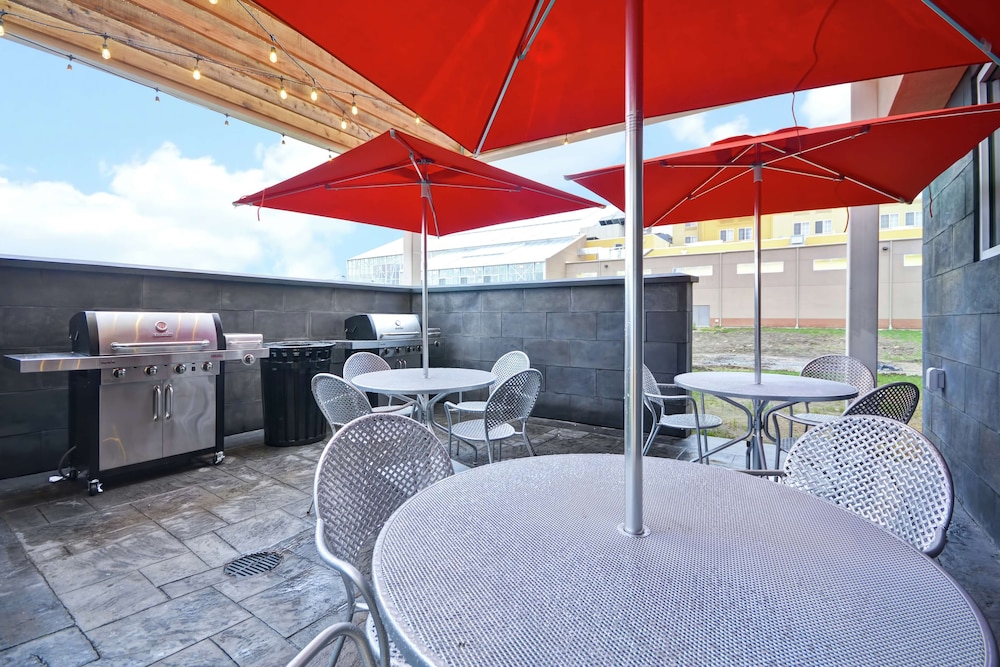 Home2 Suites by Hilton Rapid City - photo 41