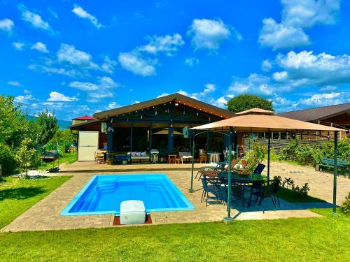 Eco Saguramo Chalet