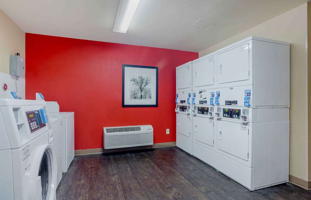 Extended Stay America Suites Los Angeles Torrance Blvd - photo 36