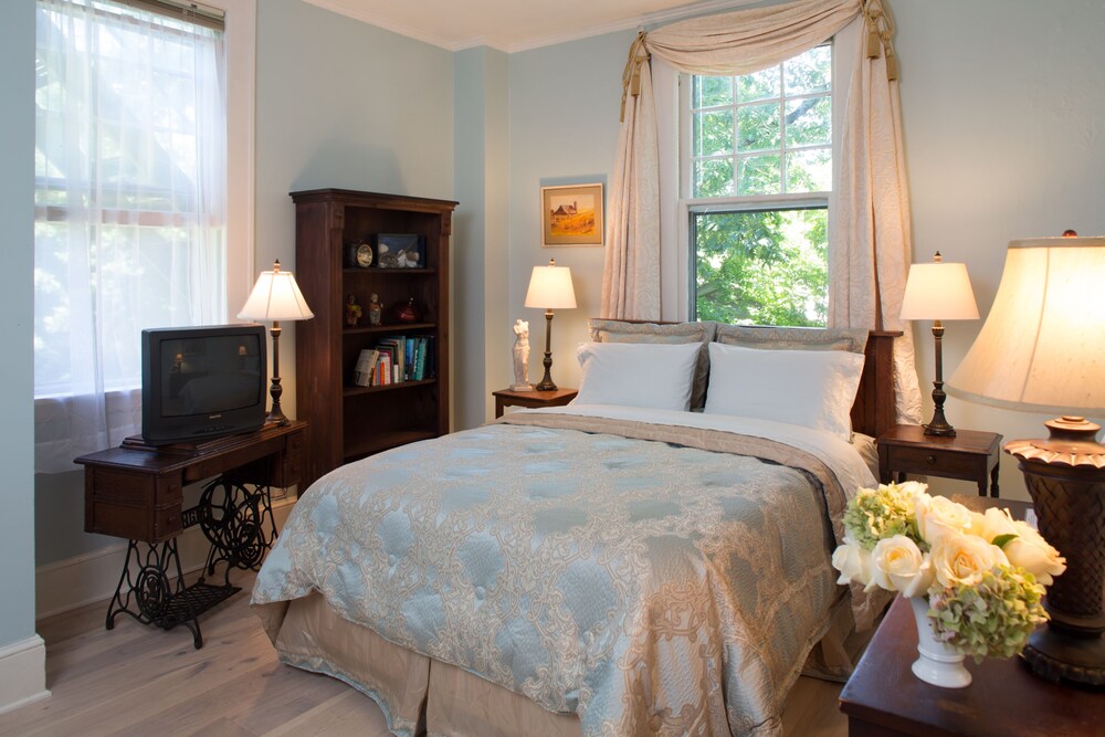 Sweet Biscuit Inn - photo 15
