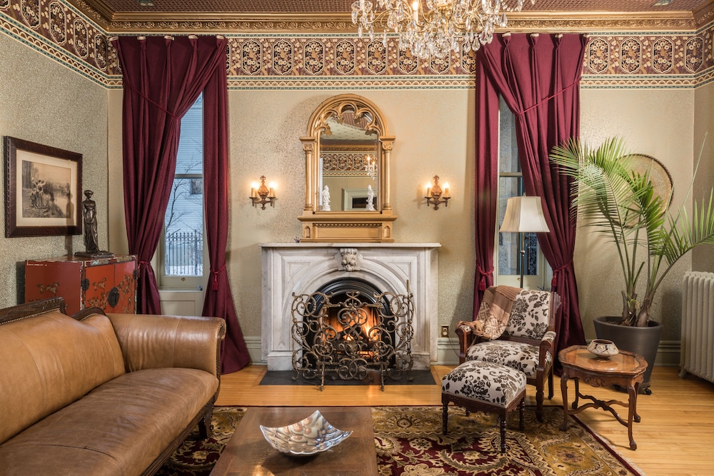 The Livingston Inn in Madison, United States