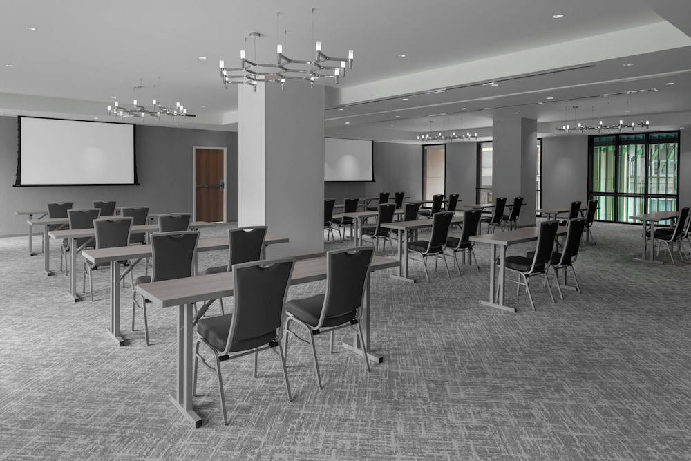 AC Hotel by Marriott San Antonio Riverwalk - photo 40