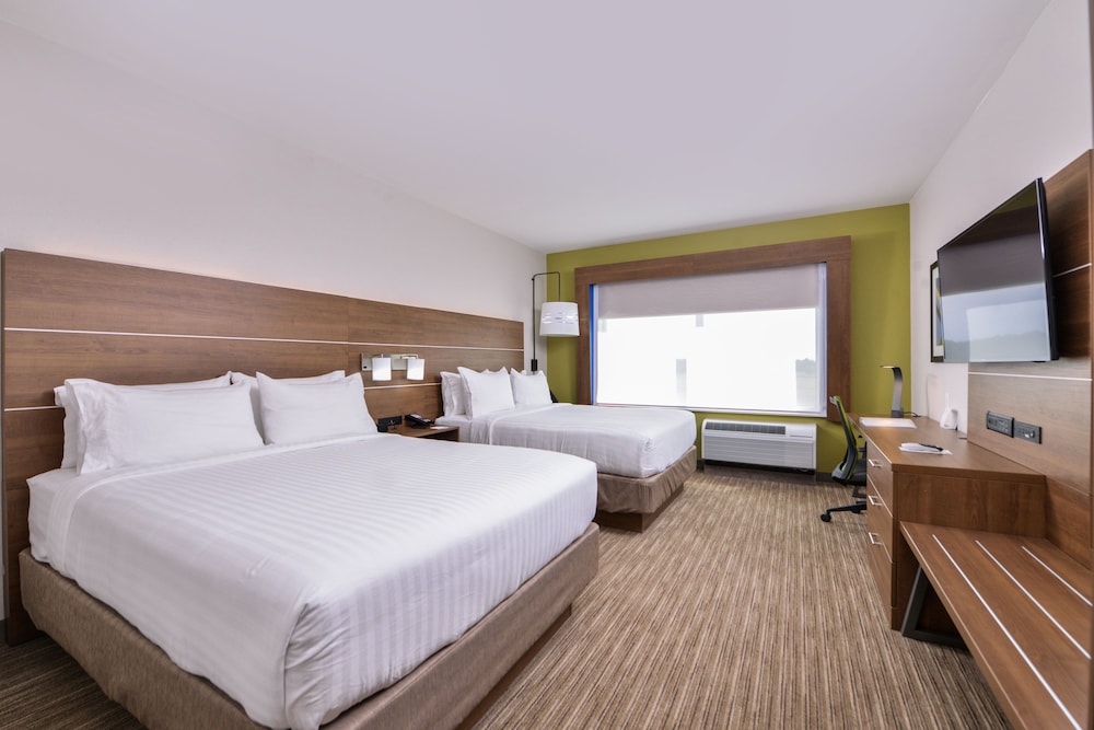 Holiday Inn Express & Suites Siloam Springs by IHG - photo 19