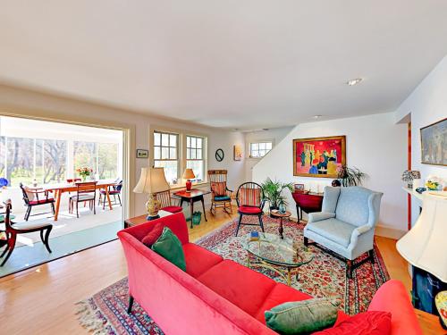 Brookview Bungalow — Wellfleet — photo 4