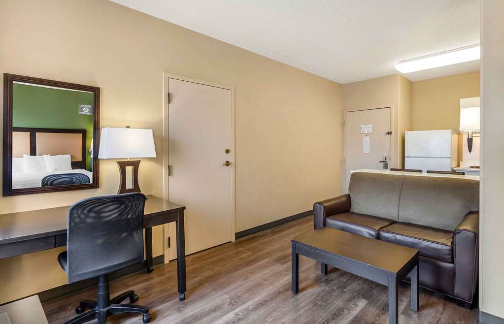 Extended Stay America Select Suites Chicago Vernon Hills Lin - photo 30