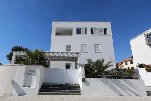 Villa Doel — 4-Star Luxury Hotel in Zadar, Croatia