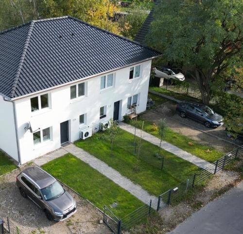 NicePlace4You - carbon neutral hotel in Unknown City