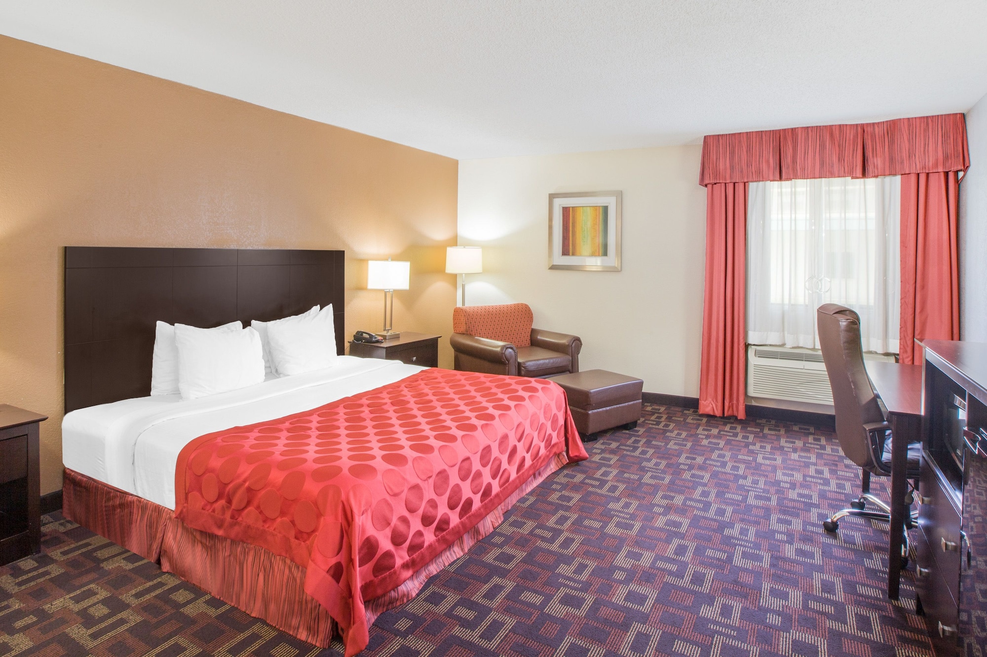 Ramada by Wyndham Tulsa - photo 4