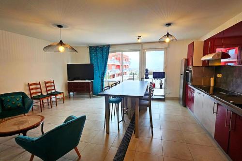 Les Marches du Soleil in Sete, France