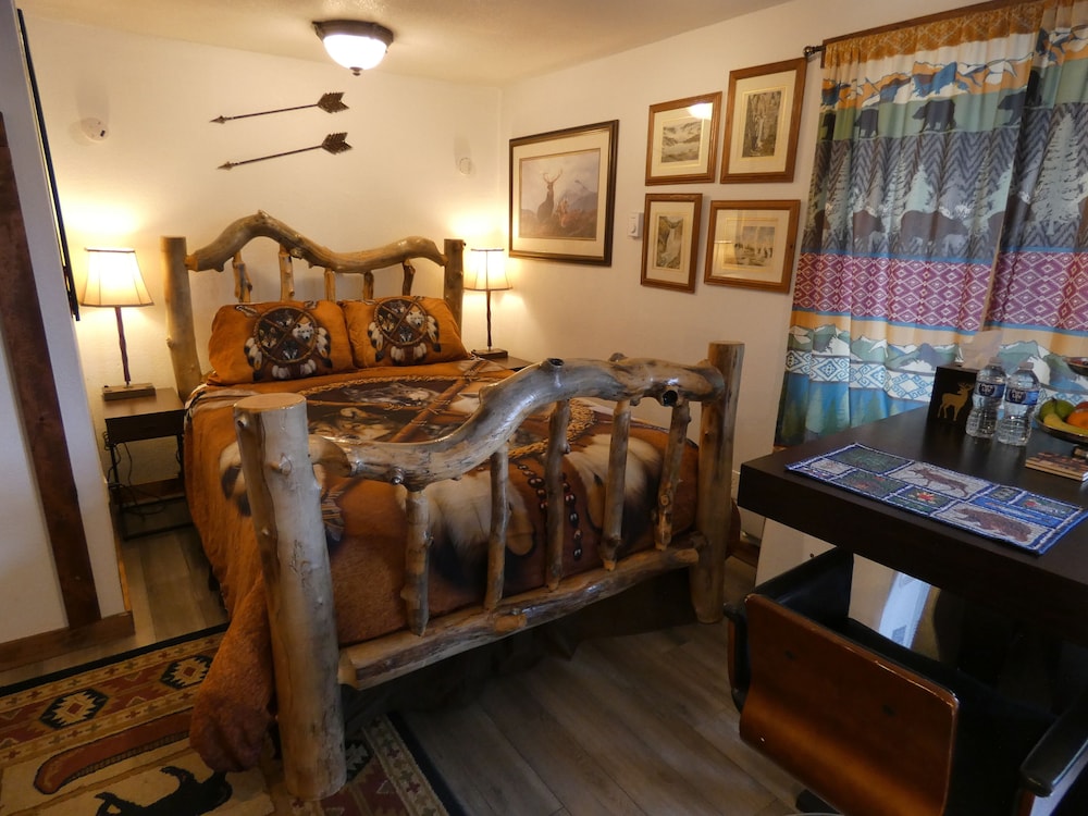 West Yellowstone Motel in West Yellowstone, United States