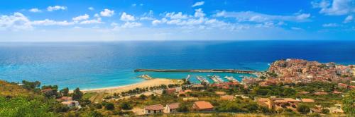 Apartments Villa Michela — 4-Star Luxury Hotel in Marina Di Camerota, Italy