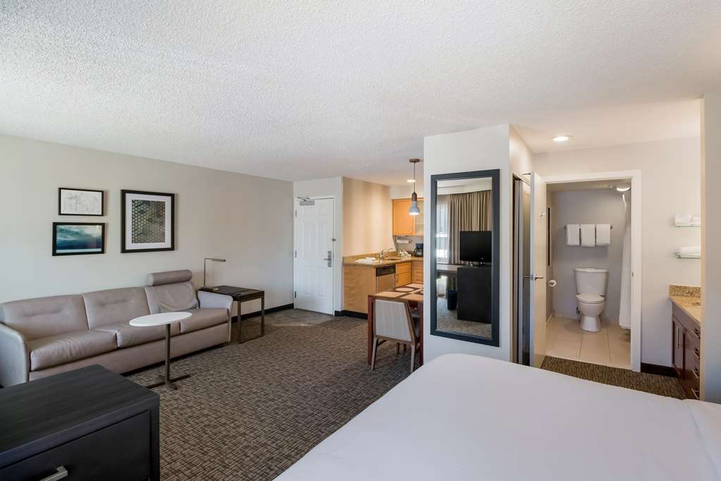 Sonesta ES Suites Huntington Beach Fountain Valley - photo 9