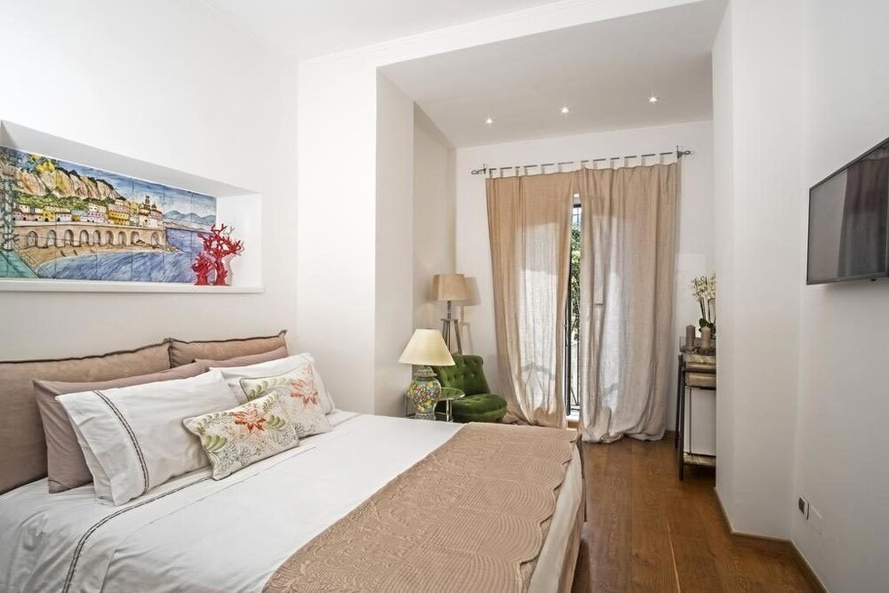 I Faraglioni Di Sorrento Rooms — hotel in Sorrento