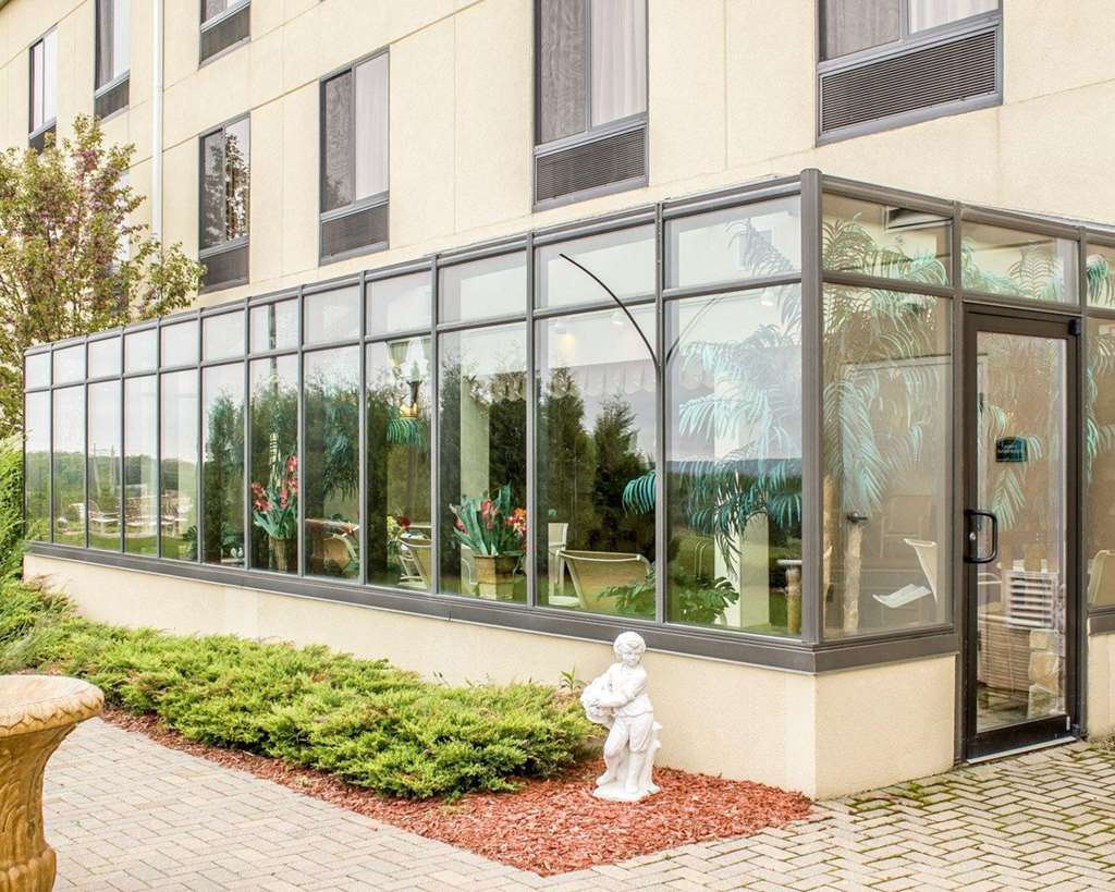 Comfort Suites Edinboro - photo 29