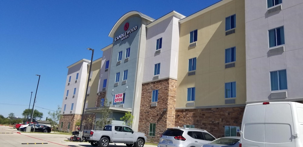 Candlewood Suites Plano North by IHG - photo 41