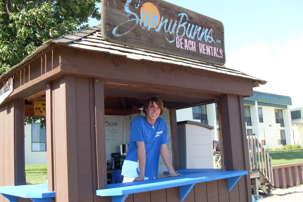 Tawas Bay Beach Resort - photo 16
