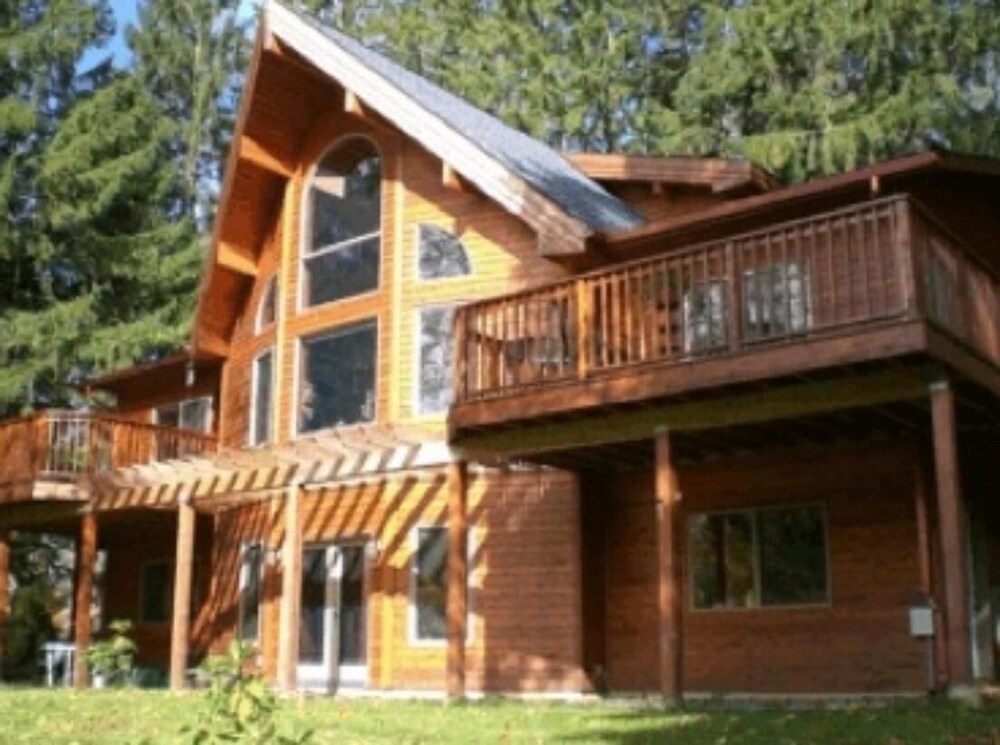 Whistler's Inn Bed & Breakfast - photo 60