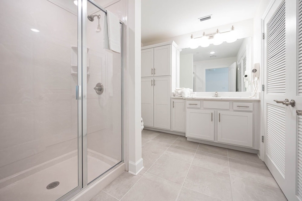 Phoenix Gulf Towers 1506 2 Bedroom Condo - photo 16