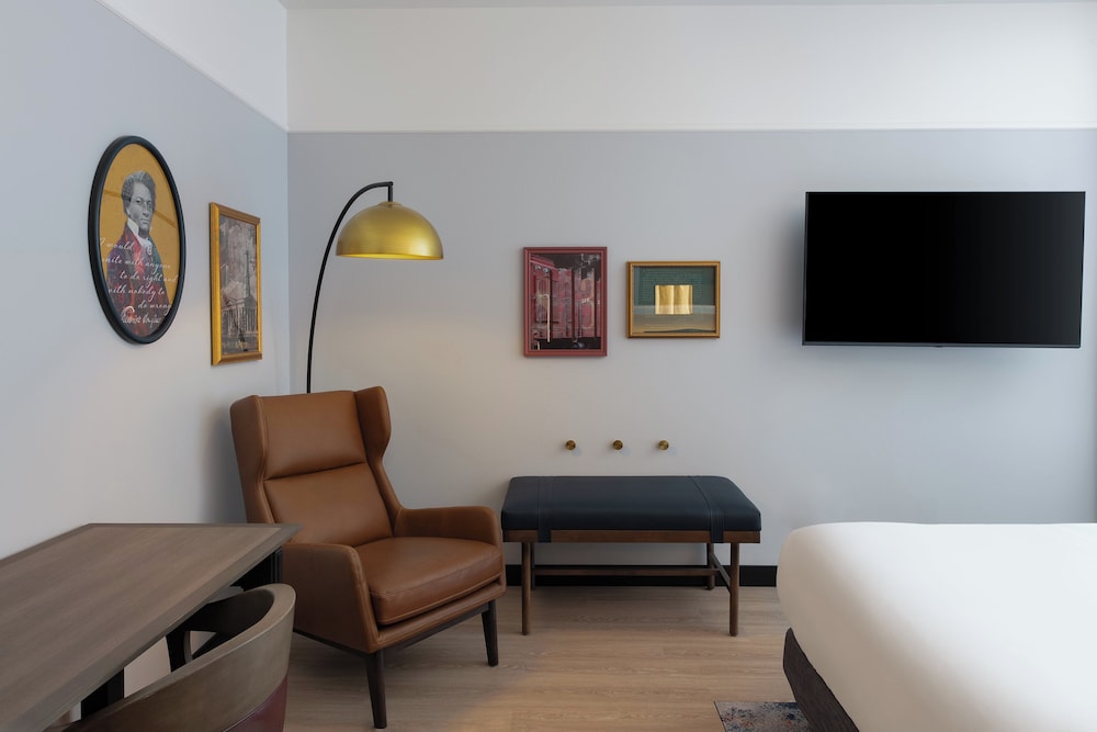 Hotel Indigo West Chester Downtown by IHG - photo 3