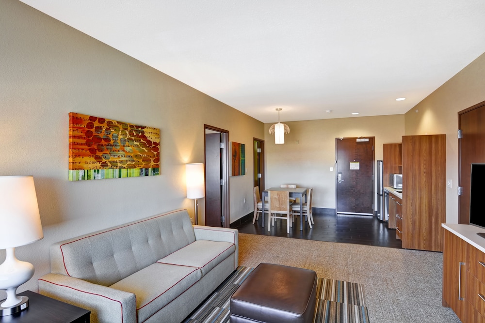 Home2 Suites by Hilton Albuquerque Downtown University - photo 12