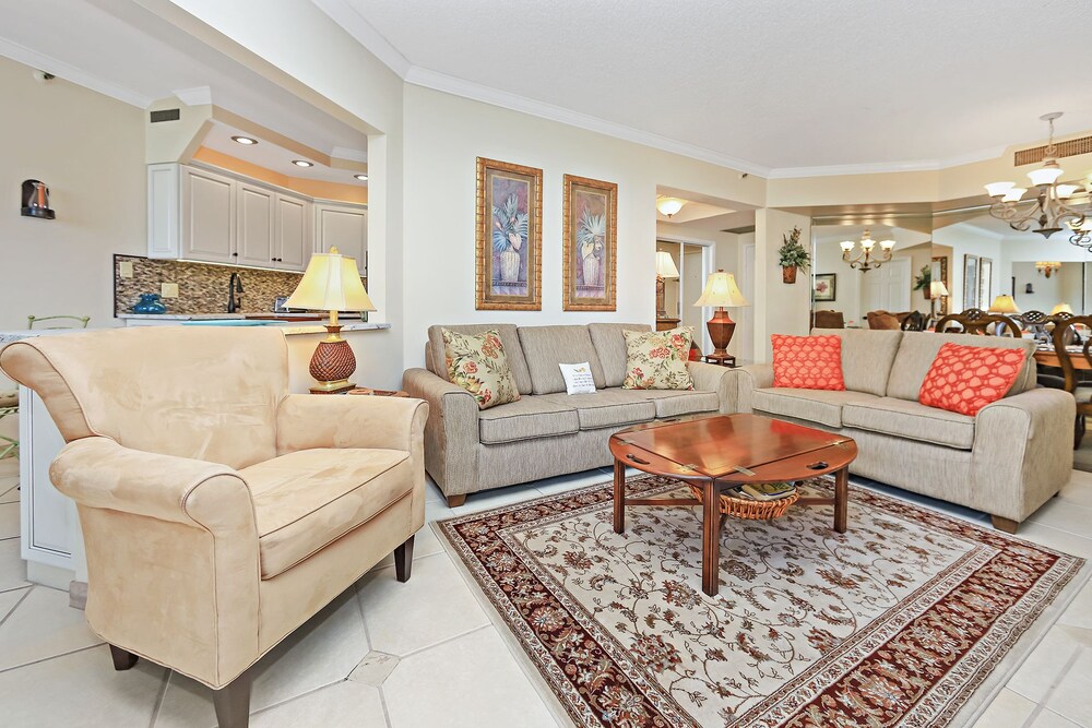 Surfside Resort 206 by RedAwning - photo 19
