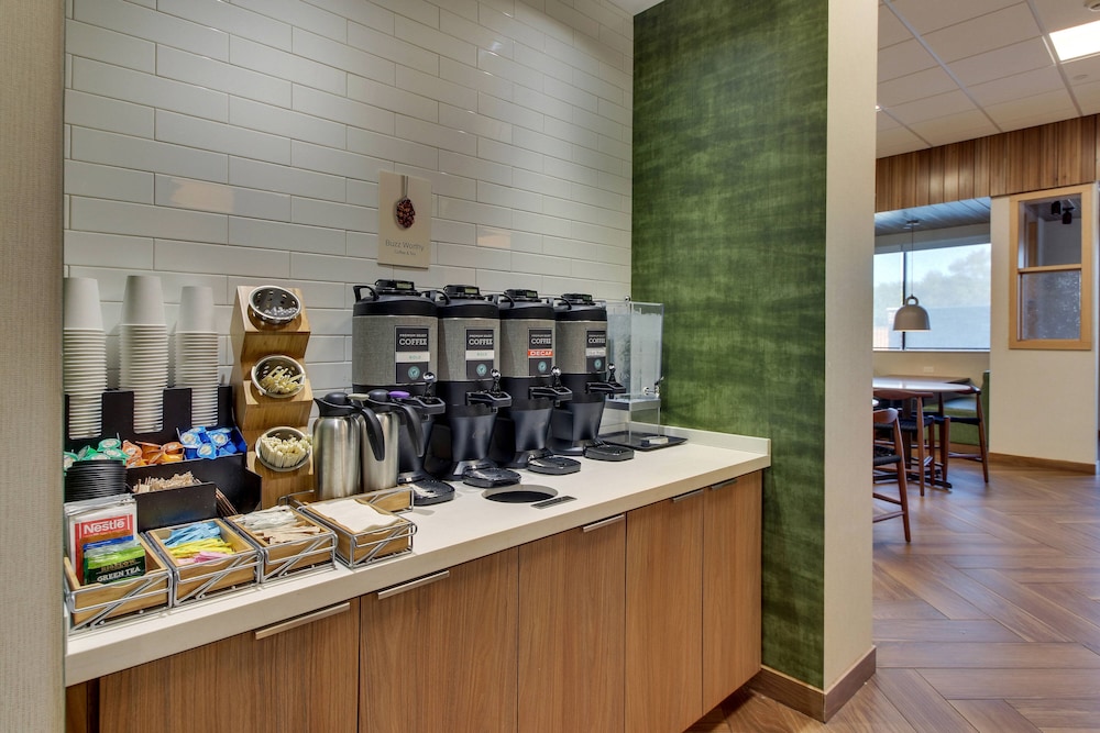 Fairfield Inn & Suites by Marriott Houston Brookhollow - photo 23